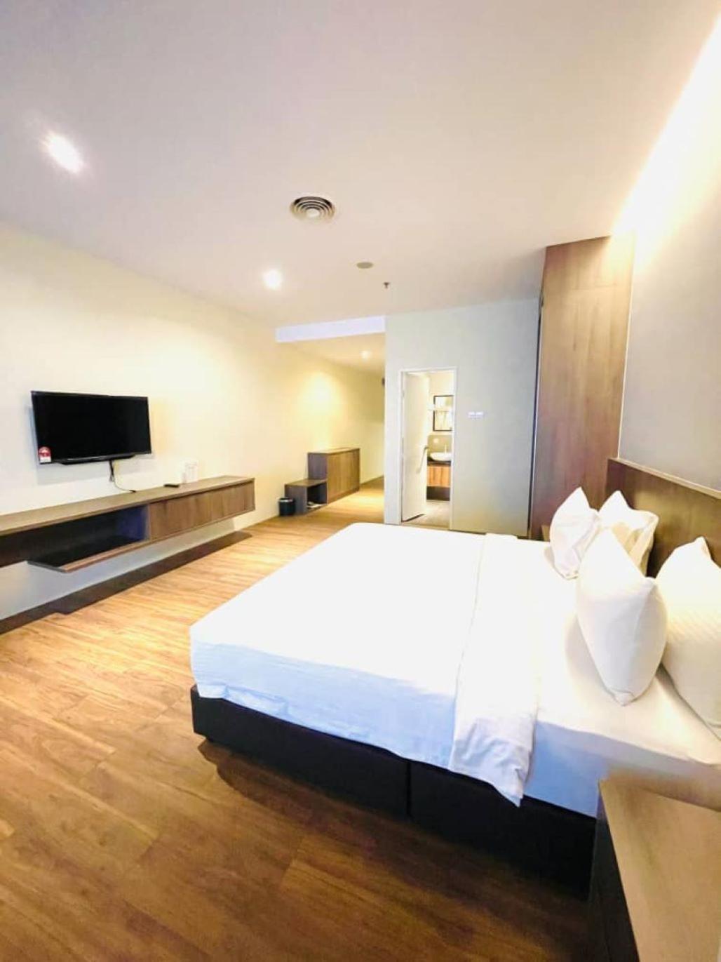 Imperial Regency Suites & Petaling Jaya Kuala Lumpur Ngoại thất bức ảnh